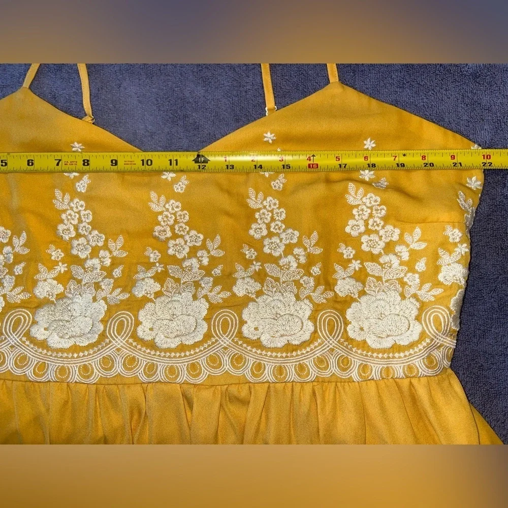 Savanna Jane Marigold Yellow Dress White Floral Embroidery Size 1X